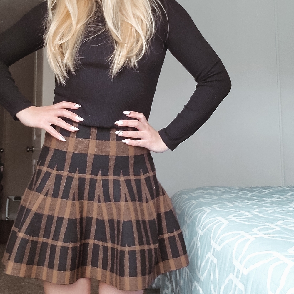 Checkered high waisted preppy skater skirt